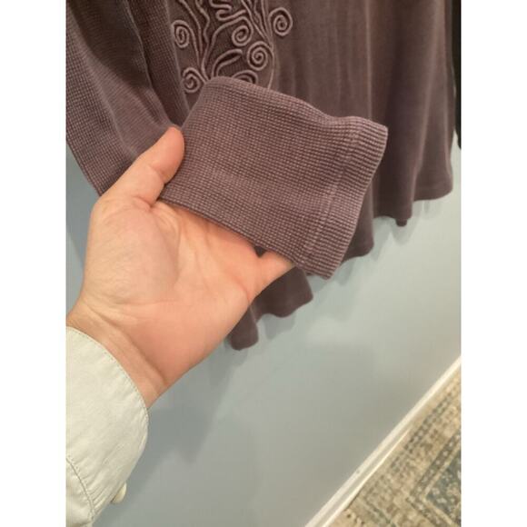 Soft Surroundings Womens Thermal Shirt XS Purple Embroidered Waffle Knit Boho - Picture 6 of 7